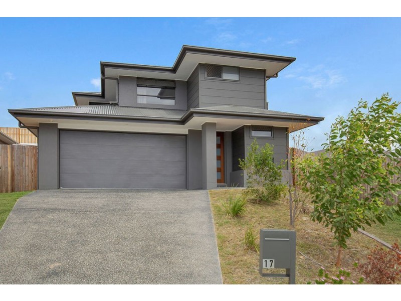 17 Allington Circuit, Maudsland QLD 4210