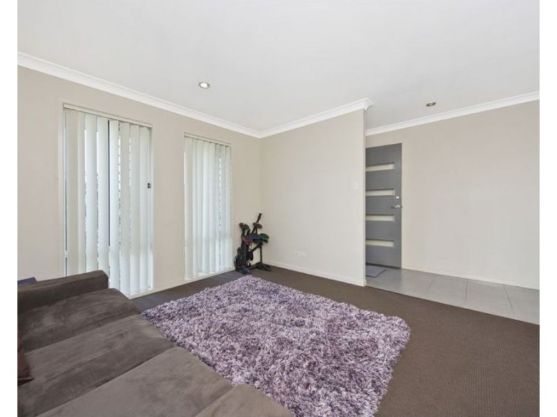 3 Labassa Ave, Pimpama QLD 4209