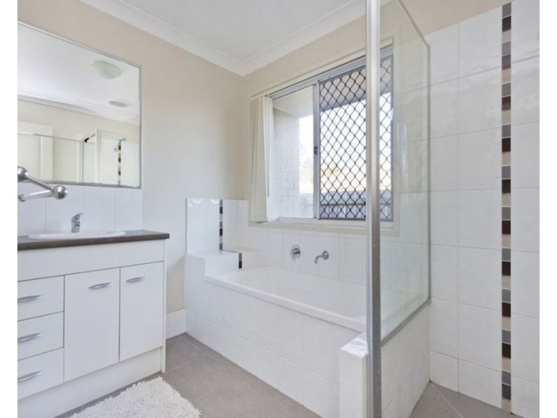 3 Labassa Ave, Pimpama QLD 4209