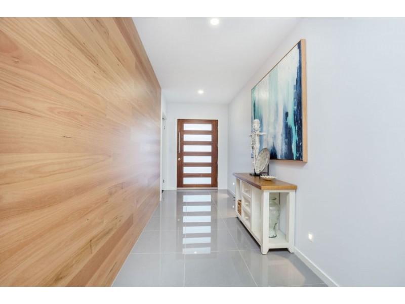 10 Rundle Ave, Pimpama QLD 4209