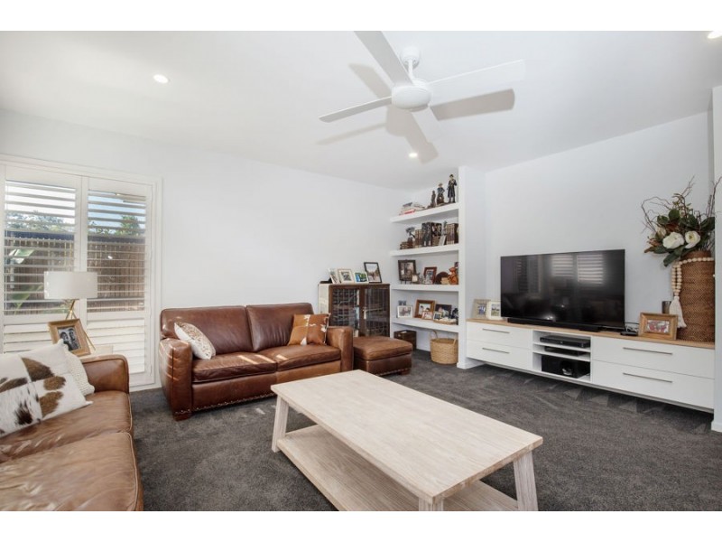 10 Rundle Ave, Pimpama QLD 4209