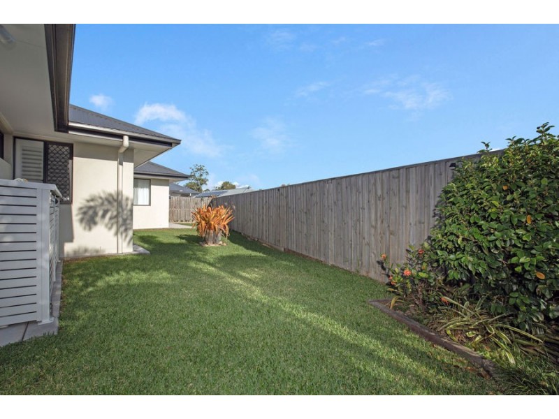 10 Rundle Ave, Pimpama QLD 4209