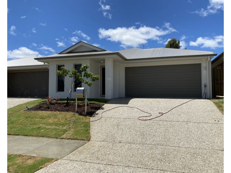 25 Oxford St, Pimpama QLD 4209