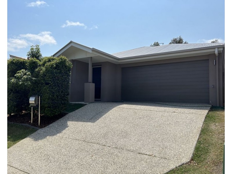 27 Oxford St, Pimpama QLD 4209