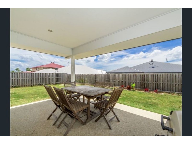 6 Carpenters Drive, Coomera QLD 4209