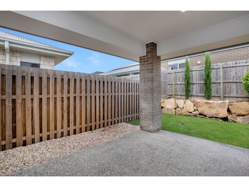 37 Copeland St, Pimpama QLD 4209