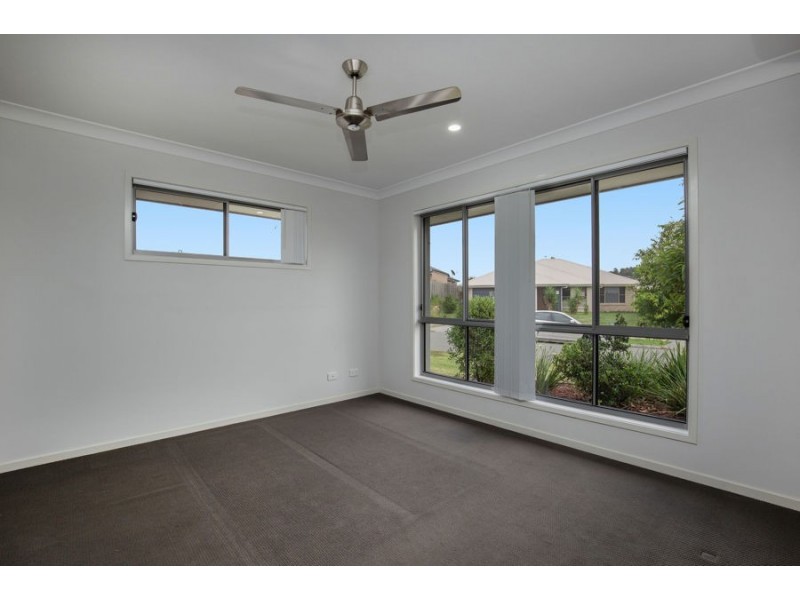 37 Copeland St, Pimpama QLD 4209