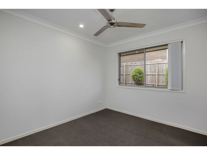 37 Copeland St, Pimpama QLD 4209