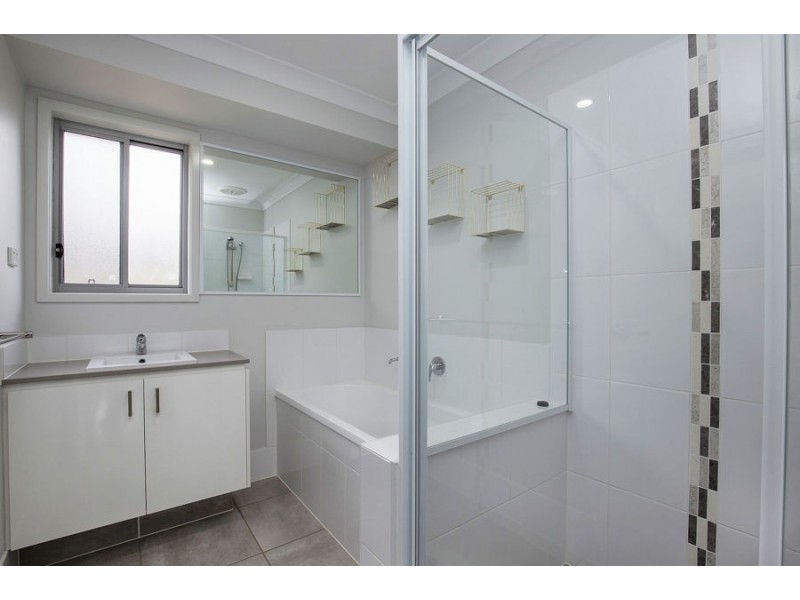 37 Copeland St, Pimpama QLD 4209