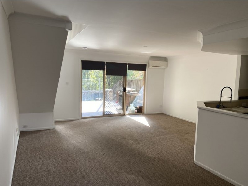 55/75 Brown St, Labrador QLD 4215