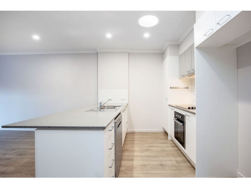 1/30 Taurus Circuit, Coomera QLD 4209