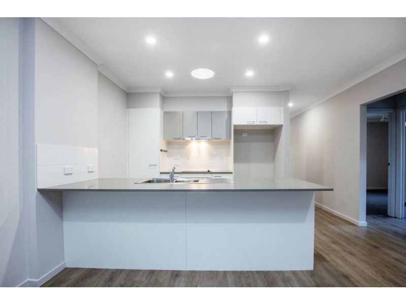 1/30 Taurus Circuit, Coomera QLD 4209