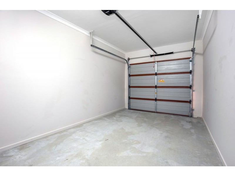 1/30 Taurus Circuit, Coomera QLD 4209