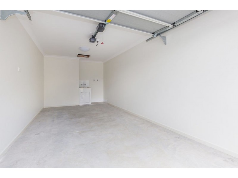 1/1 Moonlight Lane, Coomera QLD 4209