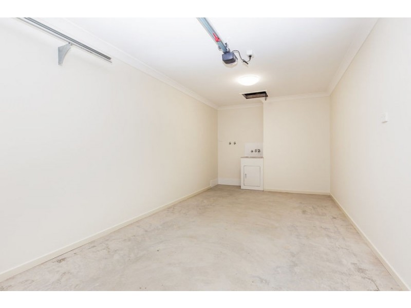 2/1 Moonlight Lane, Coomera QLD 4209