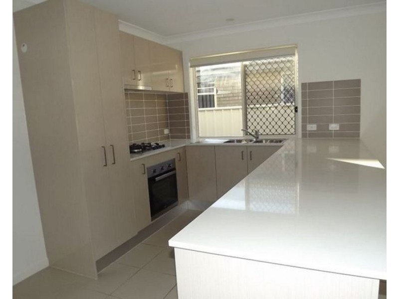 8 Zen Court, Coomera QLD 4209