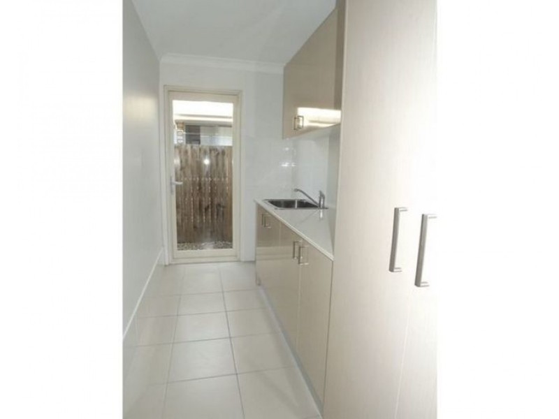 8 Zen Court, Coomera QLD 4209