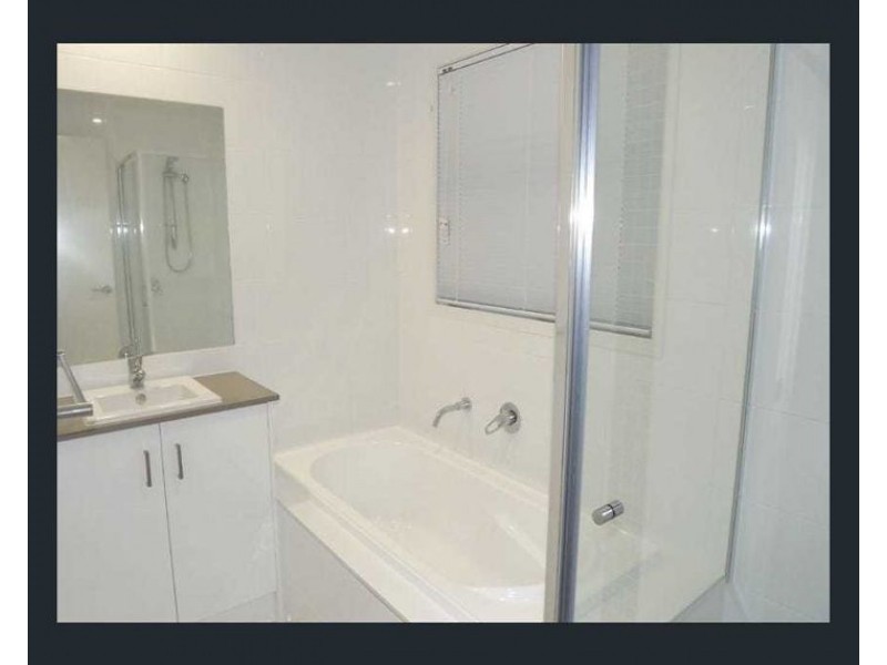 4 Zen Court, Coomera QLD 4209