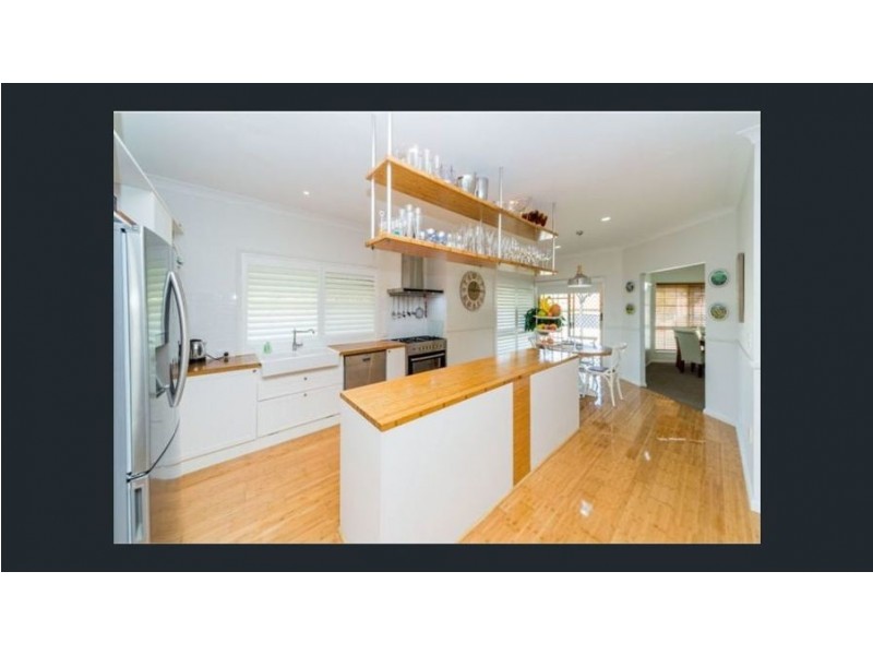 55 Arnold Palmer Drive, Parkwood QLD 4214