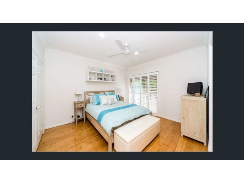 55 Arnold Palmer Drive, Parkwood QLD 4214