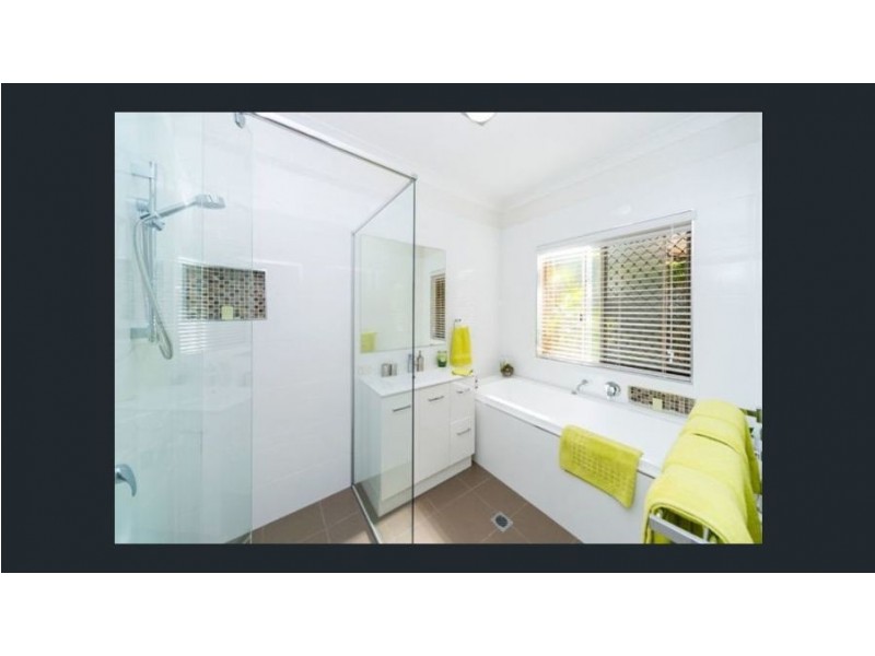 55 Arnold Palmer Drive, Parkwood QLD 4214