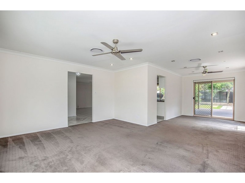34 Arlene Park Terrace, Helensvale QLD 4212