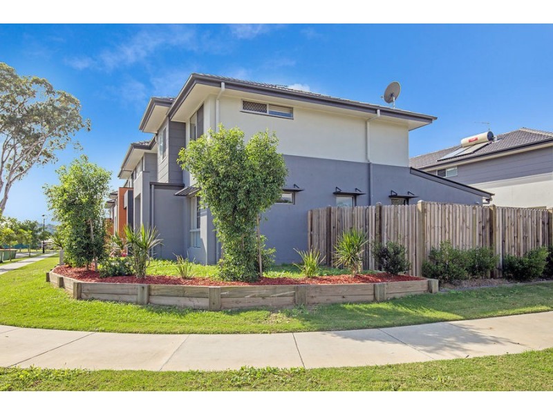 4/32 Denham Circuit, Willow Vale QLD 4209