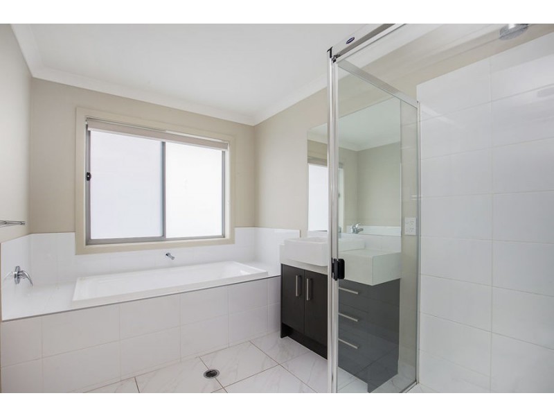 4/32 Denham Circuit, Willow Vale QLD 4209