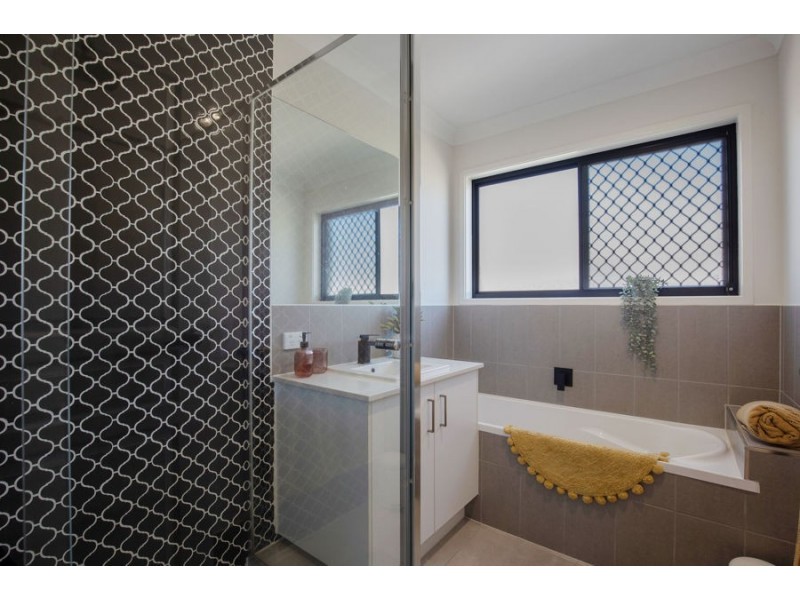 10 Olivia Close, Coomera QLD 4209