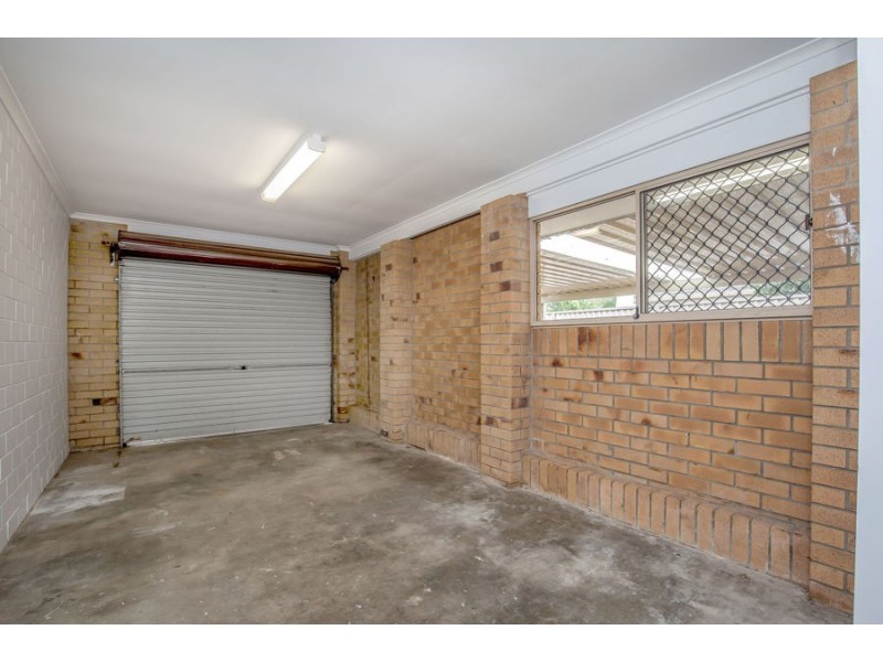 1/144 Kumbari Ave, Labrador QLD 4215