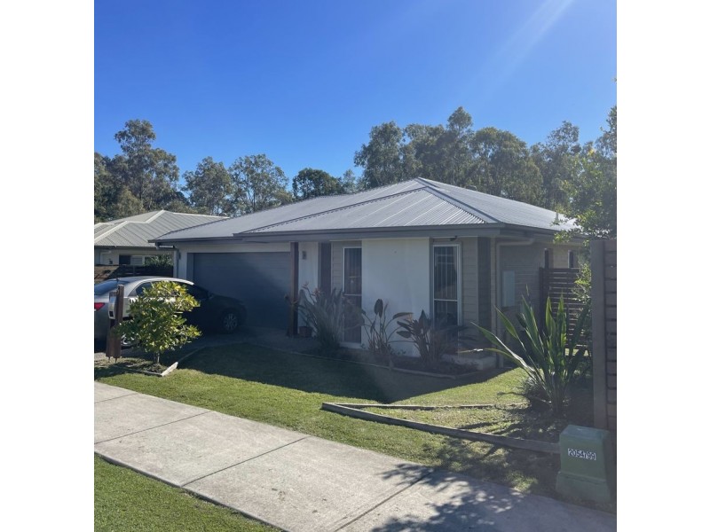27 Bladensburg Drive, Waterford QLD 4133