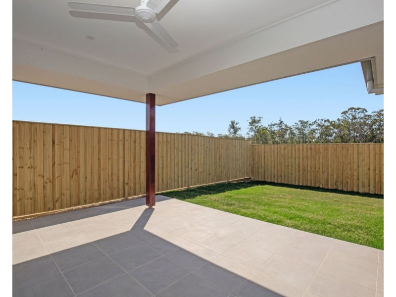 52 Girtin Circuit, Pimpama QLD 4209
