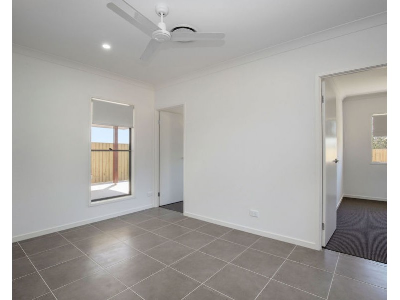 52 Girtin Circuit, Pimpama QLD 4209