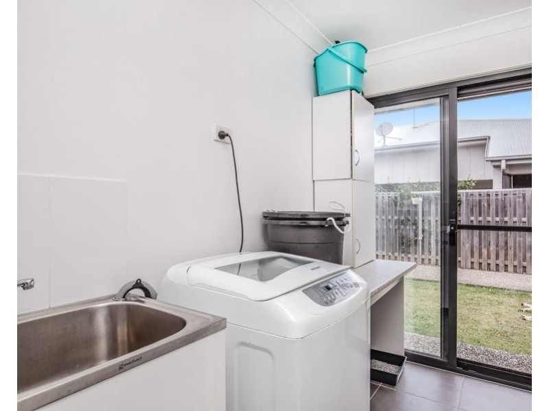 3 Fullbrook St, Pimpama QLD 4209