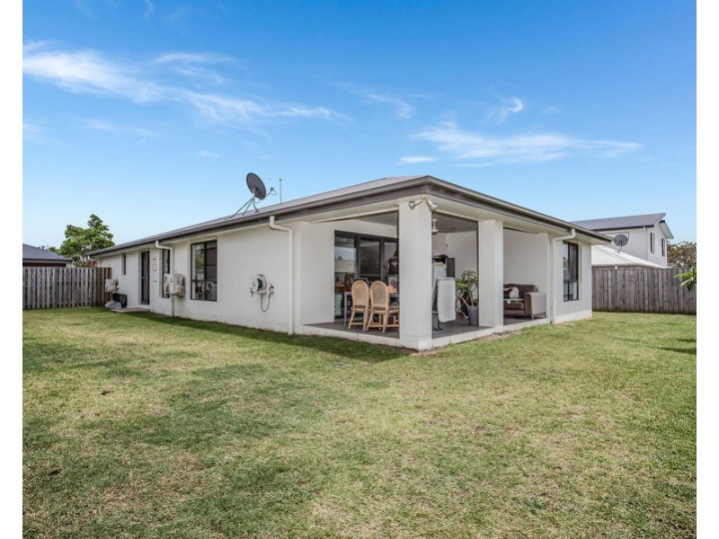 3 Fullbrook St, Pimpama QLD 4209