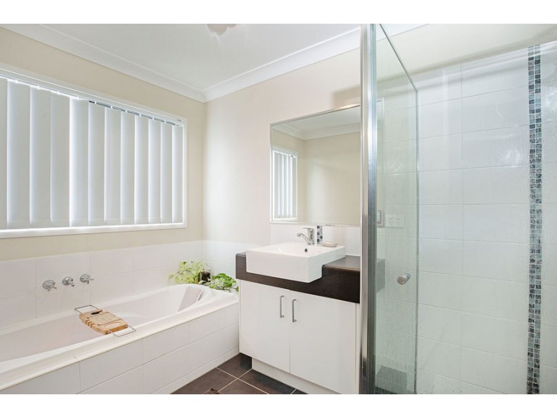 55 Lisa Crescent, Coomera QLD 4209