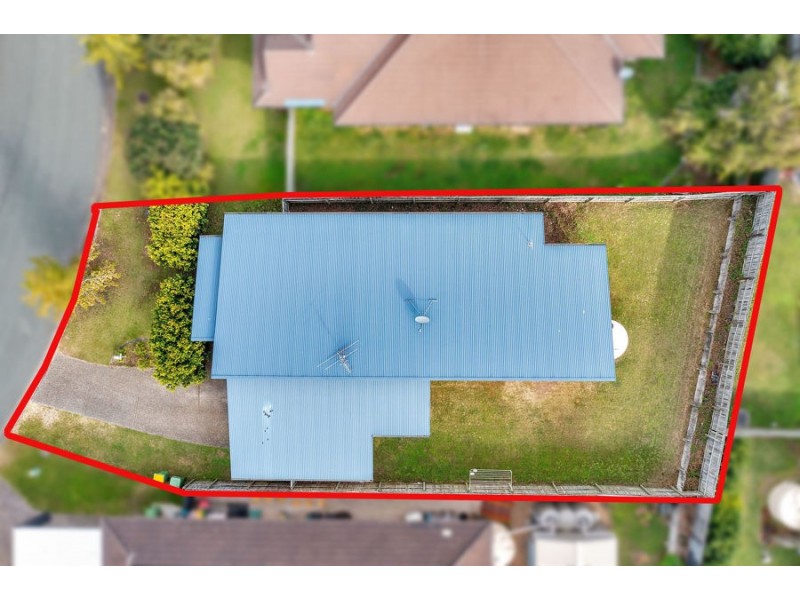 8 Stoneleigh Way, Holmview QLD 4207