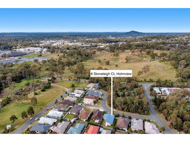 8 Stoneleigh Way, Holmview QLD 4207