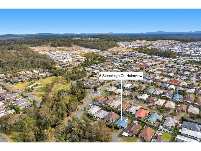 8 Stoneleigh Way, Holmview QLD 4207