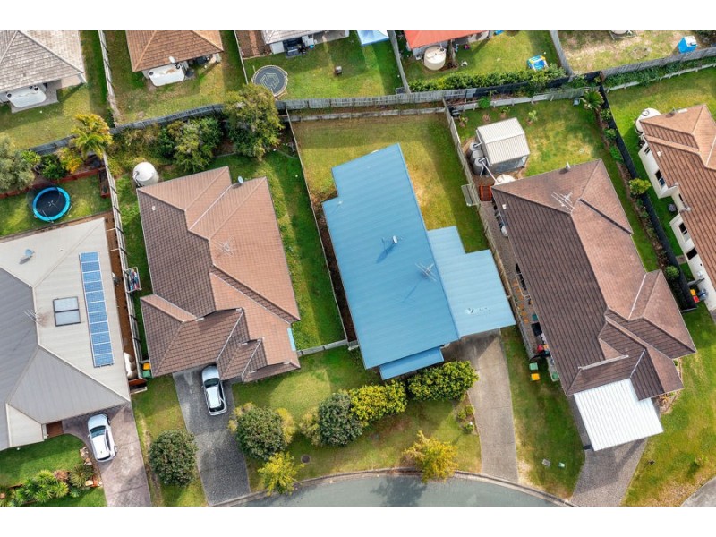 8 Stoneleigh Way, Holmview QLD 4207