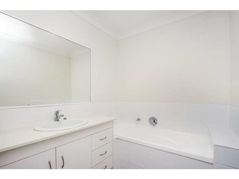 5 Jackson St, Coomera QLD 4209