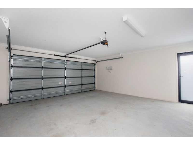 18 Cypress Circuit, Coomera QLD 4209