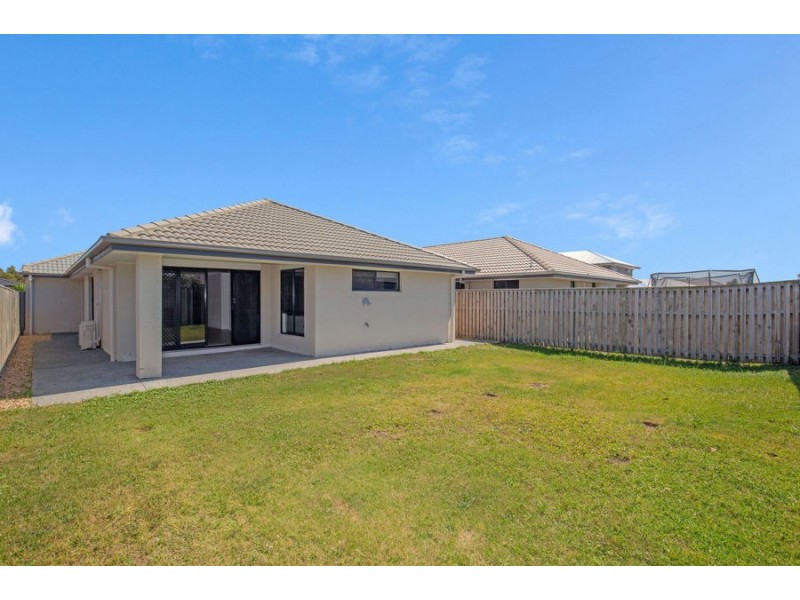 53 Ningaloo Drive, Pimpama QLD 4209