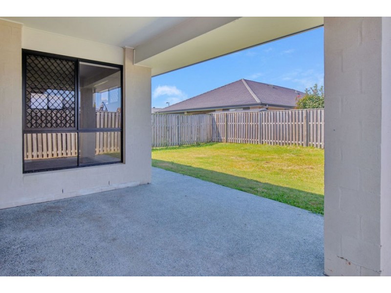 53 Ningaloo Drive, Pimpama QLD 4209