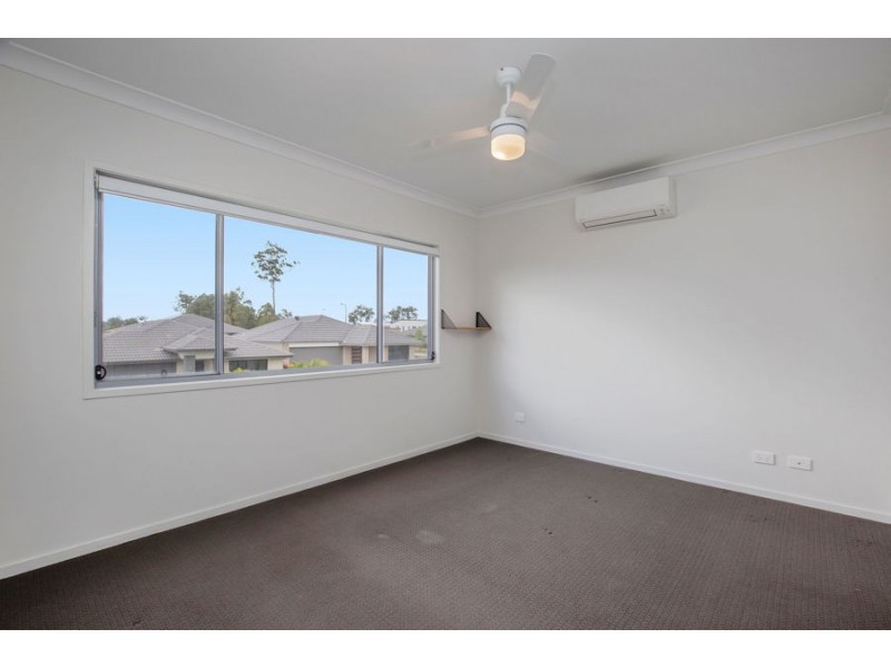 3/3 Gatina Crescent, Coomera QLD 4209