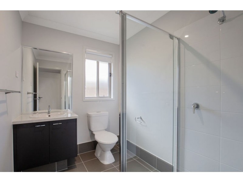 62 Lindeman Circuit, Pimpama QLD 4209