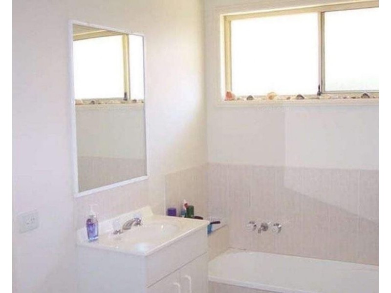 19 Parkside Circuit, Robina QLD 4226