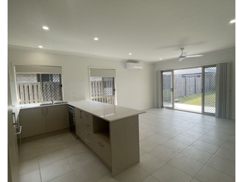 1/46 Mercy Circuit, Park Ridge QLD 4125