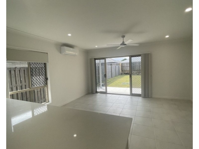 1/46 Mercy Circuit, Park Ridge QLD 4125