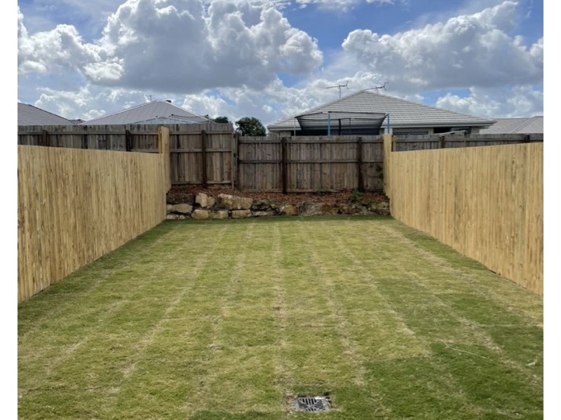 2/46 Mercy Circuit, Park Ridge QLD 4125